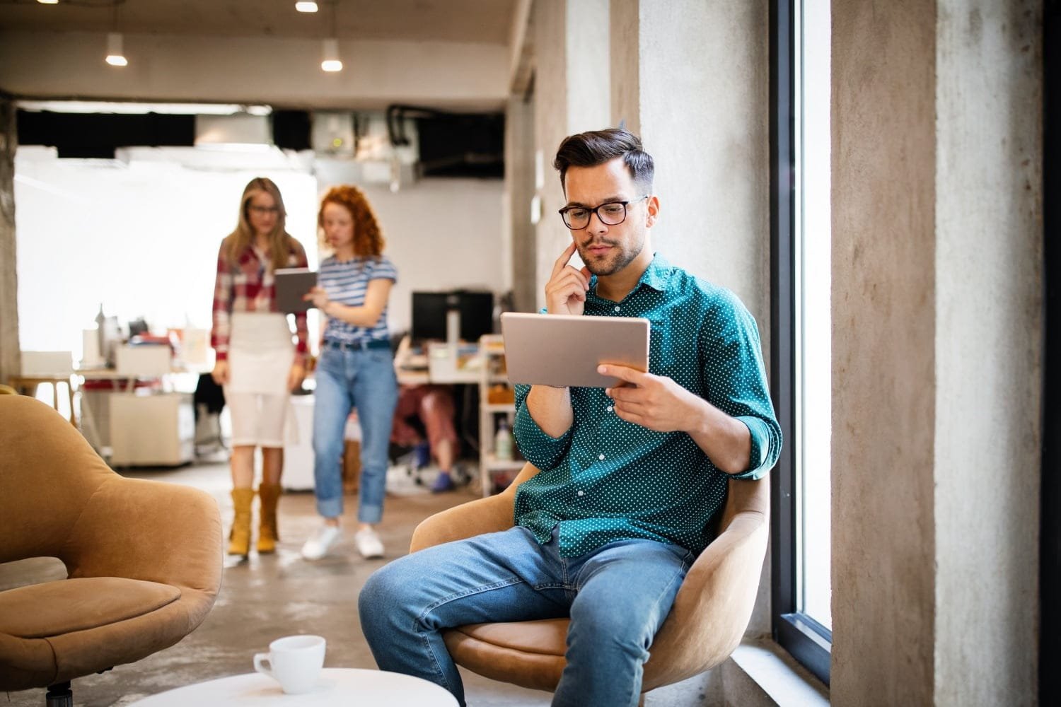 Qué es un Trafficker Digital – Funciones y Competencias